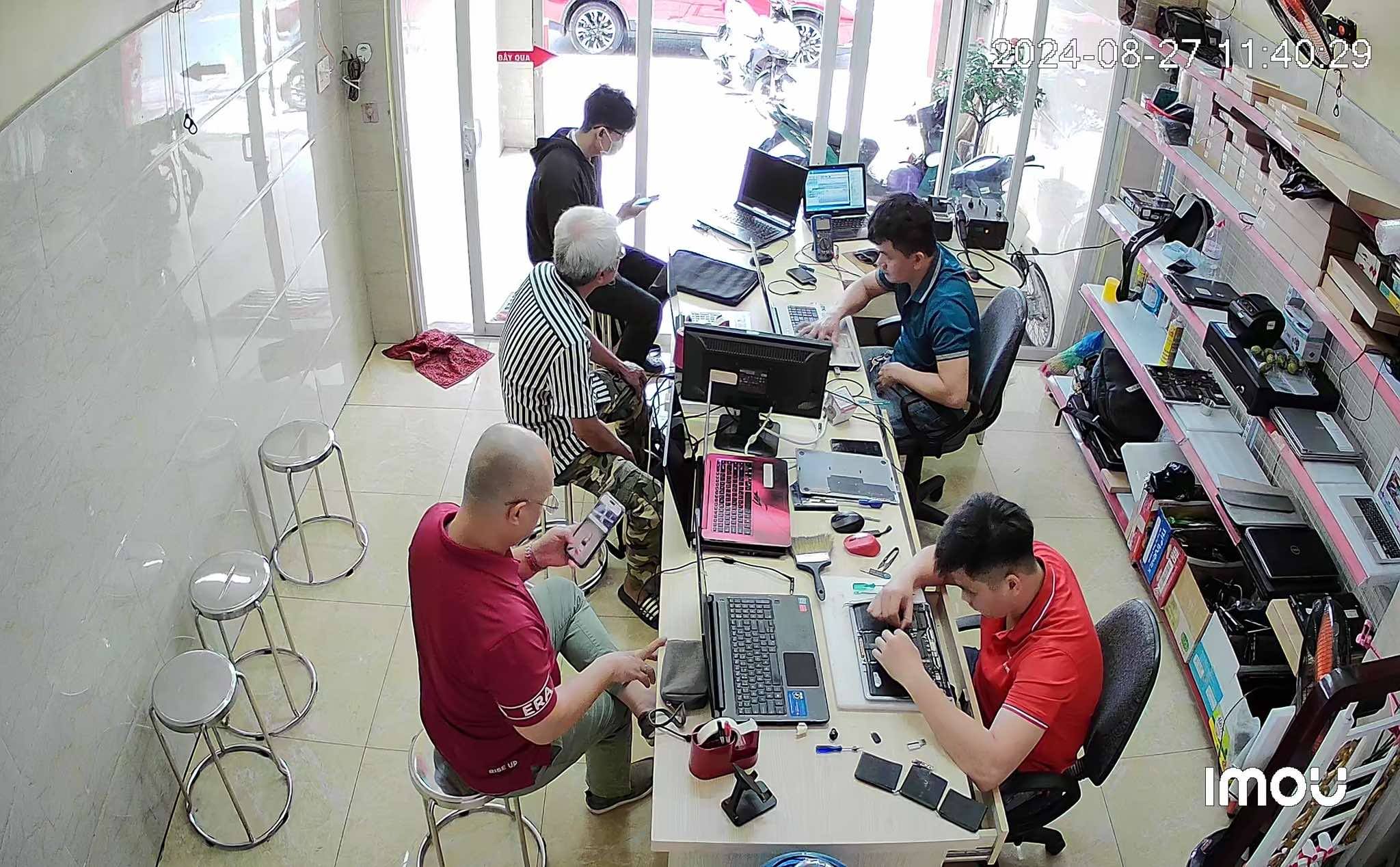 Liên hệ dịch vụ sửa máy tính quận 1 Thiên Long