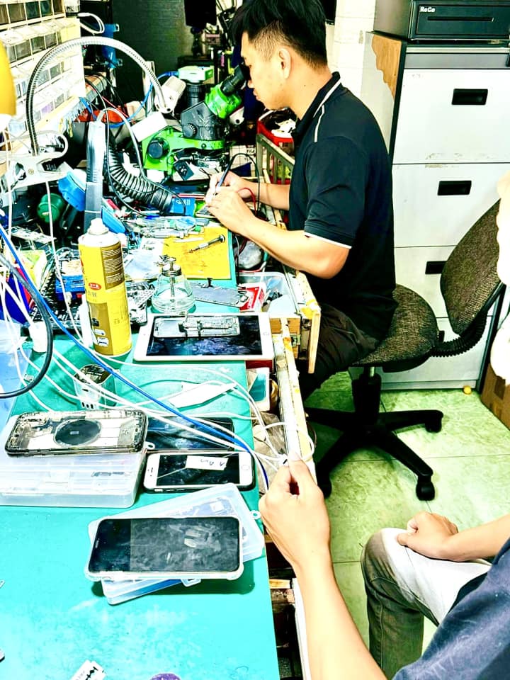 Sinh viên HUTECH, GTVT, Ngoại Thương được ưu tiên sửa laptop lấy liền 60 phút tại Sửa Laptop Thiên Long.