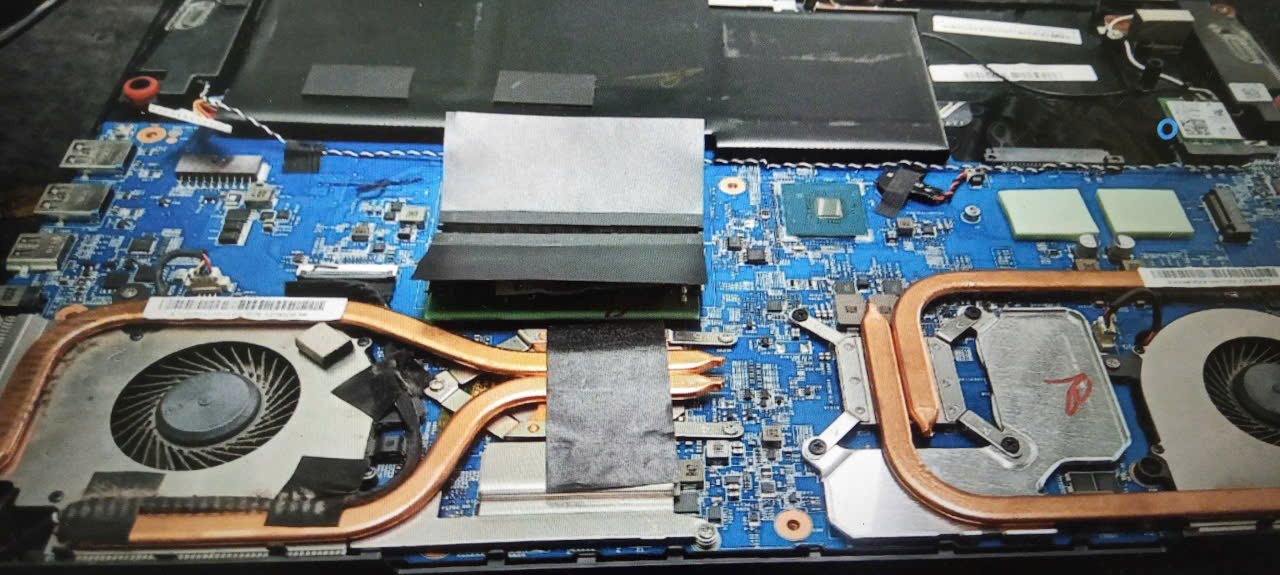 kỹ thuật vệ sinh laptop tận nơi cho khách hàng ngay cách mạng tháng 8 kỹ thuật vệ sinh laptop tận nơi cho khách hàng ngay cách mạng tháng 8