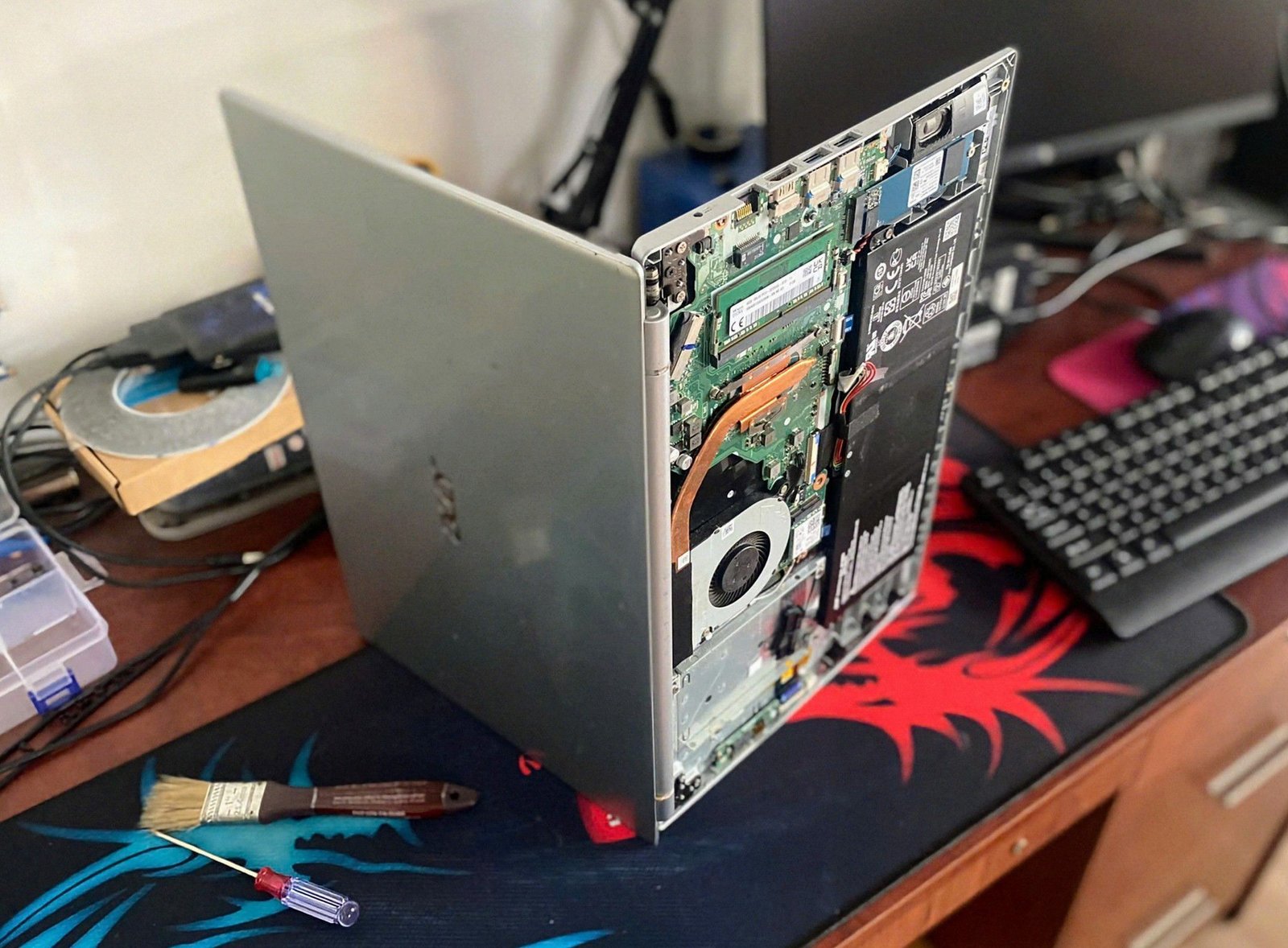 sửa laptop đường nơ trang long